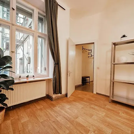 Apartament Staywell - Industrielles Loft Naehe Alexanderplatz