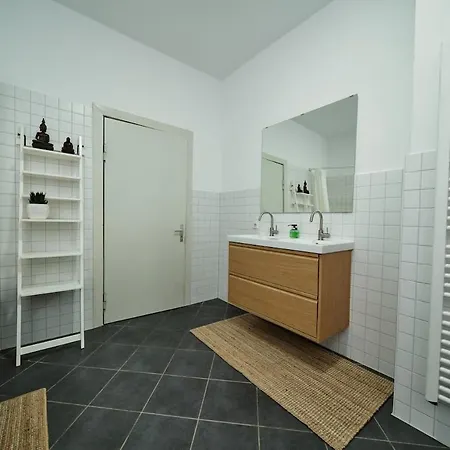Apartamento Staywell - Industrielles Loft Naehe Alexanderplatz *