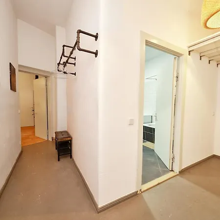 Apartment Staywell - Industrielles Loft Naehe Alexanderplatz Berlin