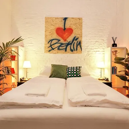 Staywell - Industrielles Loft Naehe Alexanderplatz *